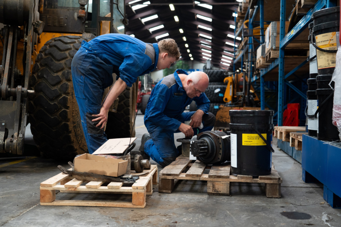 samenwerken in de techniek bij Ahlmann